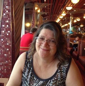 Meet your Posher, Betty sergent